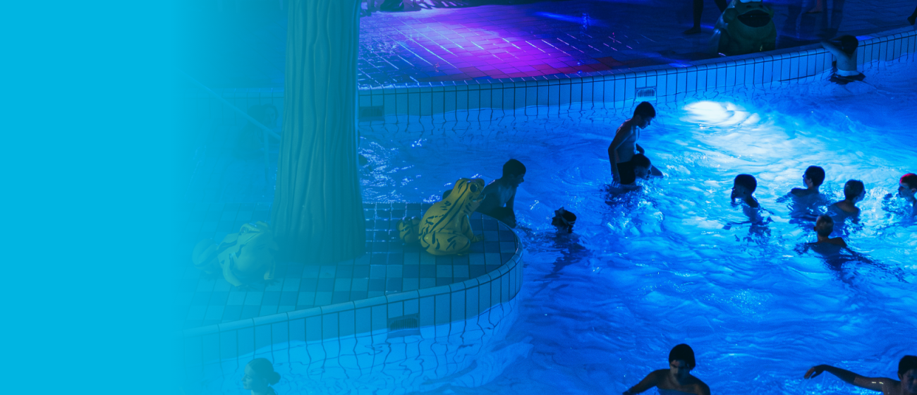 Sportbedrijf-lelystad-zwembad-de-koploper-discozwemmen-zwemmen-1