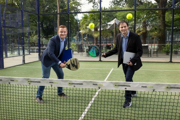 Reyno Vos (l) en Davey Gijsbertsen (r) delen niet alleen een gezame ©FotostudioWierd